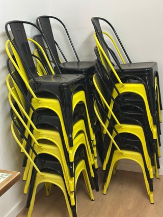 Mesa de madera rústica