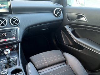 Mercedes A 160 | 39.000 km | Garantía | Libro rev.