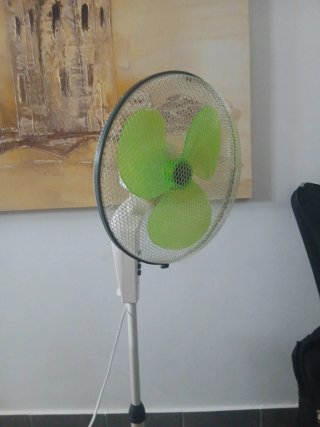 Ventilador Fagor Verde y Blanco