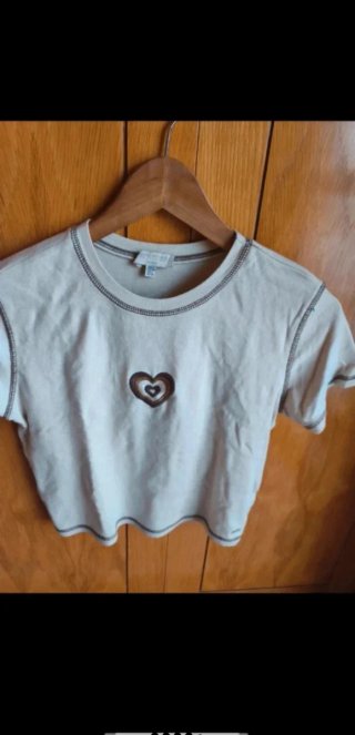 Camiseta beige Pull&Bear