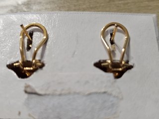 Pendientes vintage dorados con circonitas