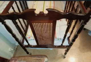 Cuna de bebé de madera