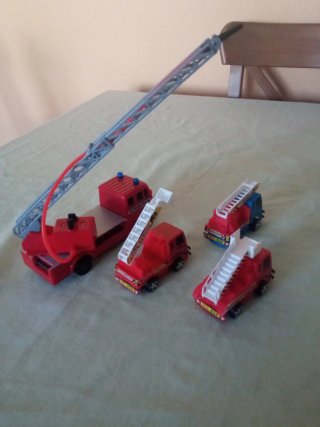 Lote 4 camiones bomberos juguete