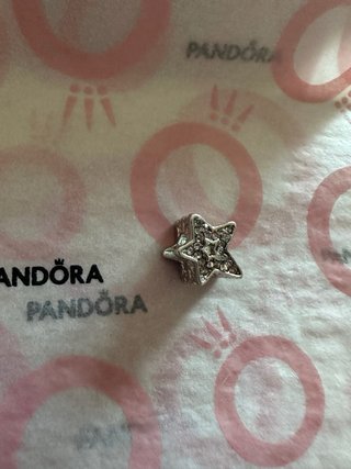 Charm Pandora Stella Argento