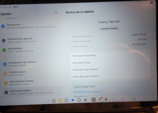 Tablet GALAXY TAB A9+   con teclado y funda
