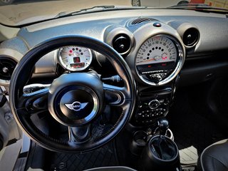 MINI Countryman 2012