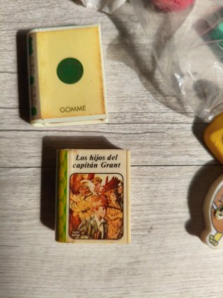 40 Gomas de Borrar Vintage Años 80