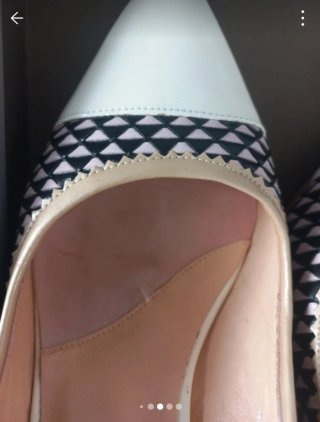 Zapatos destalonados REBECA SANVER beige y blanco