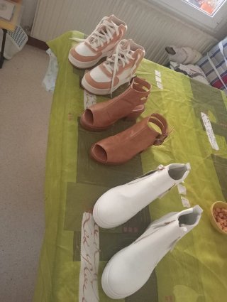 Calzado mujer: zapatillas, botines y sandalias