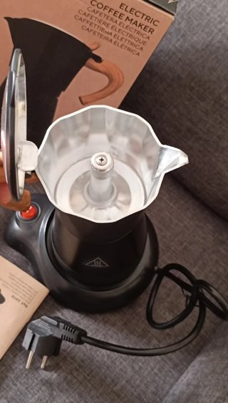 Cafetera Eléctrica JOCCA 6 Tazas