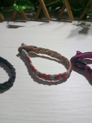 5 Pulseras Cuero