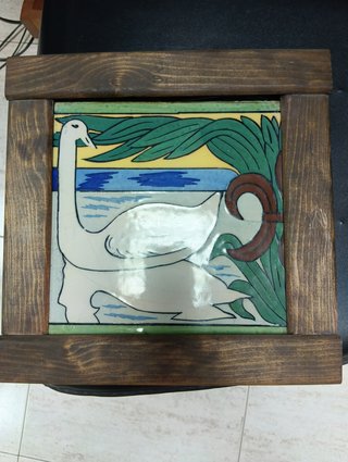 Azulejo Cerámico Modernista Cisne 27x27cm