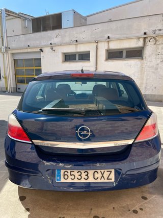 Opel Astra 2005