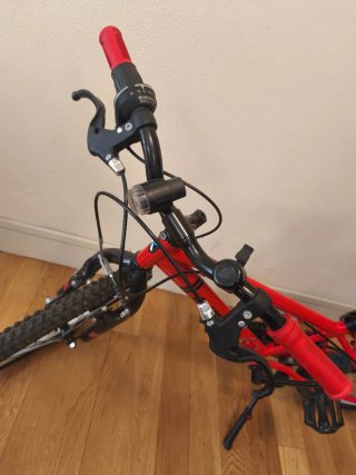 Bicicleta Infantil Btwin 20" Rossa