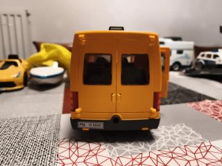 Autobús escolar Playmobil amarillo