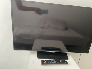 Televisor Samsung Smart TV 2014 (32 pulg)