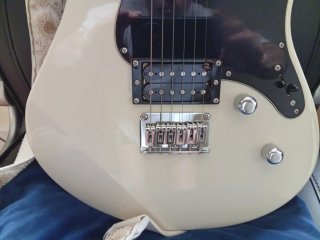 Guitarra Eléctrica Yamaha Pacifica