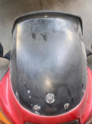 Carenado moto clásica rojo