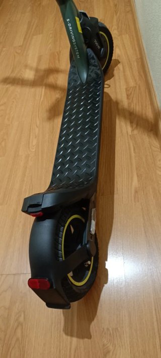 Patinete eléctrico Cecotec m40 xl