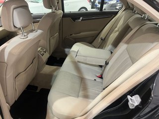 Mercedes-Benz c220 cdi 2009 Automático.