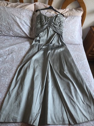 Vestido elegante largo gris plata evento especial