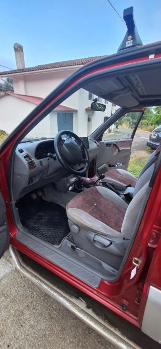Nissan Terrano II 1998
