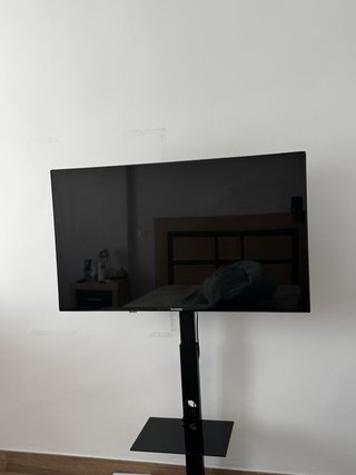 Telefunken TV 42 con soporte de cristal