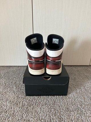 Air Jordan 1 Mid Rosse Bianche