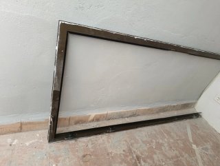Puerta de entrada de aluminio