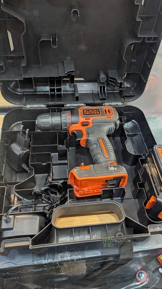 BLACK+DECKER BDCDC18-QW - Taladro atornillador 18V