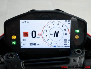 DUCATI HYPERMOTARD 950