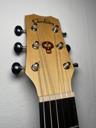 Guitarra Córdoba Edición Limitada Coco Disney
