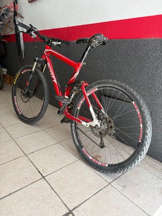 Bicicleta Scott Enduro/DH Rossa