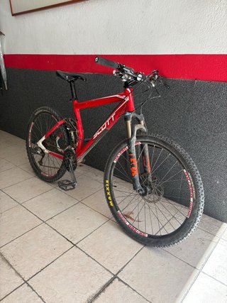 Bicicleta Scott Enduro/DH Rossa