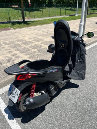 Piaggio Medley 125s