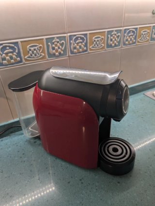 Cafetera Delta Q Cápsulas