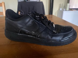Nike Air Force 1 nere