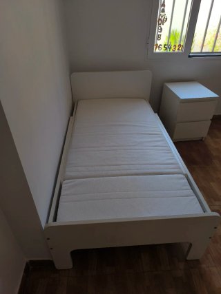 Cama extensible Ikea blanca
