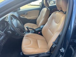 Volvo V40 Cross Country D2 *Piel*LED*Cámara*