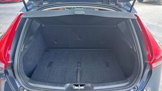 Volvo V40 Cross Country D2 *Piel*LED*Cámara*