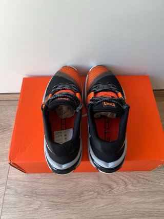 Nike Metcon 10 Negro Naranja