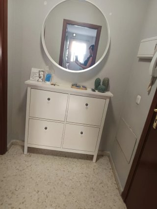 Mueble entrada blanco espejo y zapatero