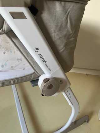 Cuna colecho Jané regulable en altura