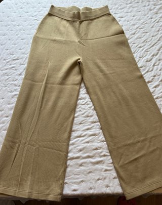Pantalón ancho Massimo Dutti beige