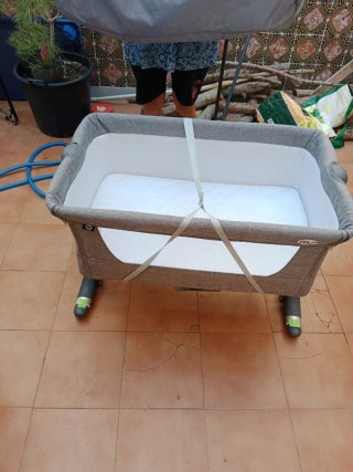 Mini Cuna de Viaje Casi Nueva