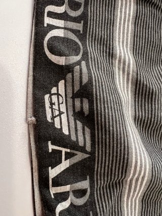 Cappello Emporio Armani a righe