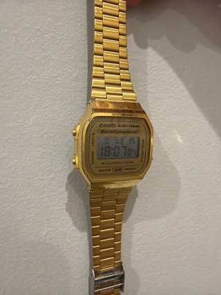 Reloj Casio Dorado