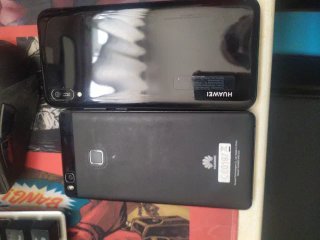 Lote 2 móviles Huawei + BQ regalo