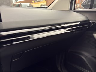 MG MG4 64kWh Luxury