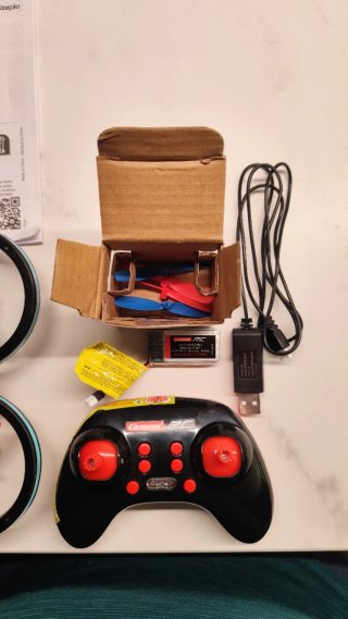 Carrera RC Nintendo Mini Mario-Copter Drone